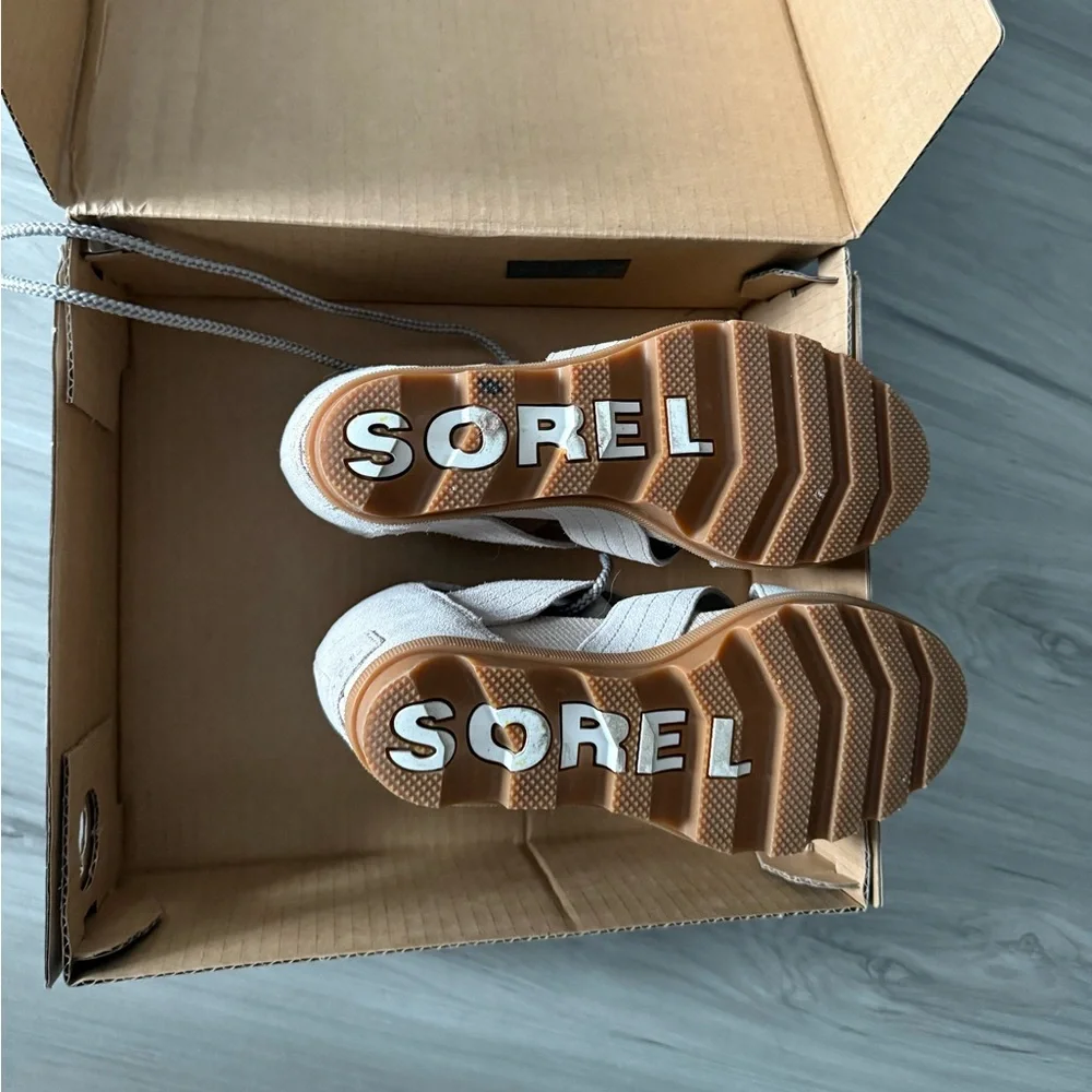 Sorel Joanie II Lace Wedges soft Taupe leather 7.5 - Picture 6 of 6